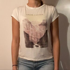 2/12$ AMERICAIN EAGLE T-SHIRT